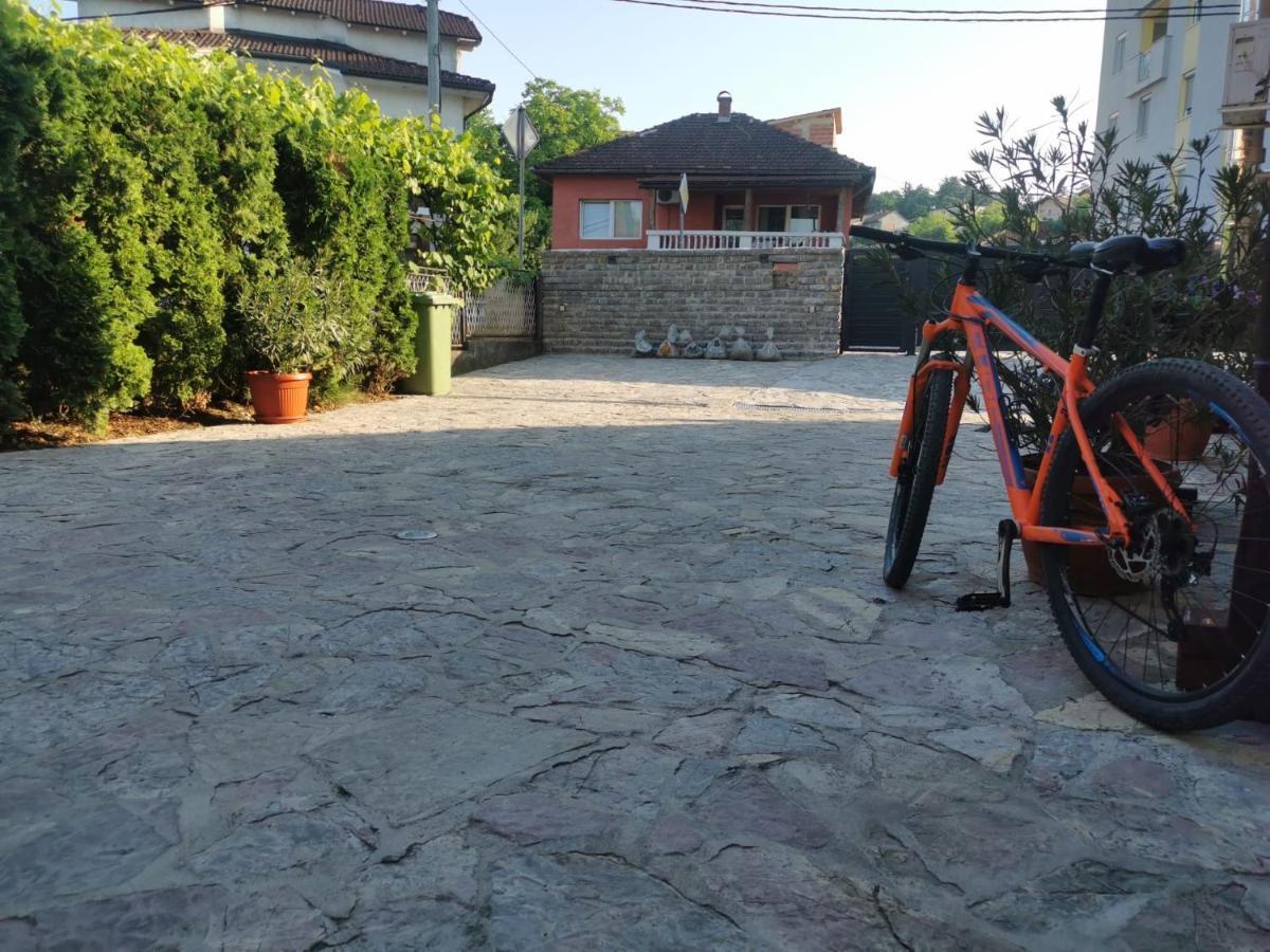 House Leyla Hotell Bihać Exteriör bild