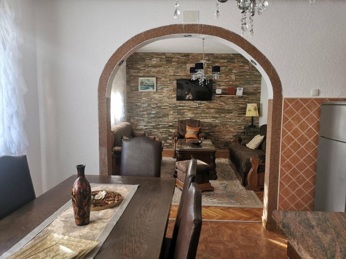 House Leyla Hotell Bihać Exteriör bild